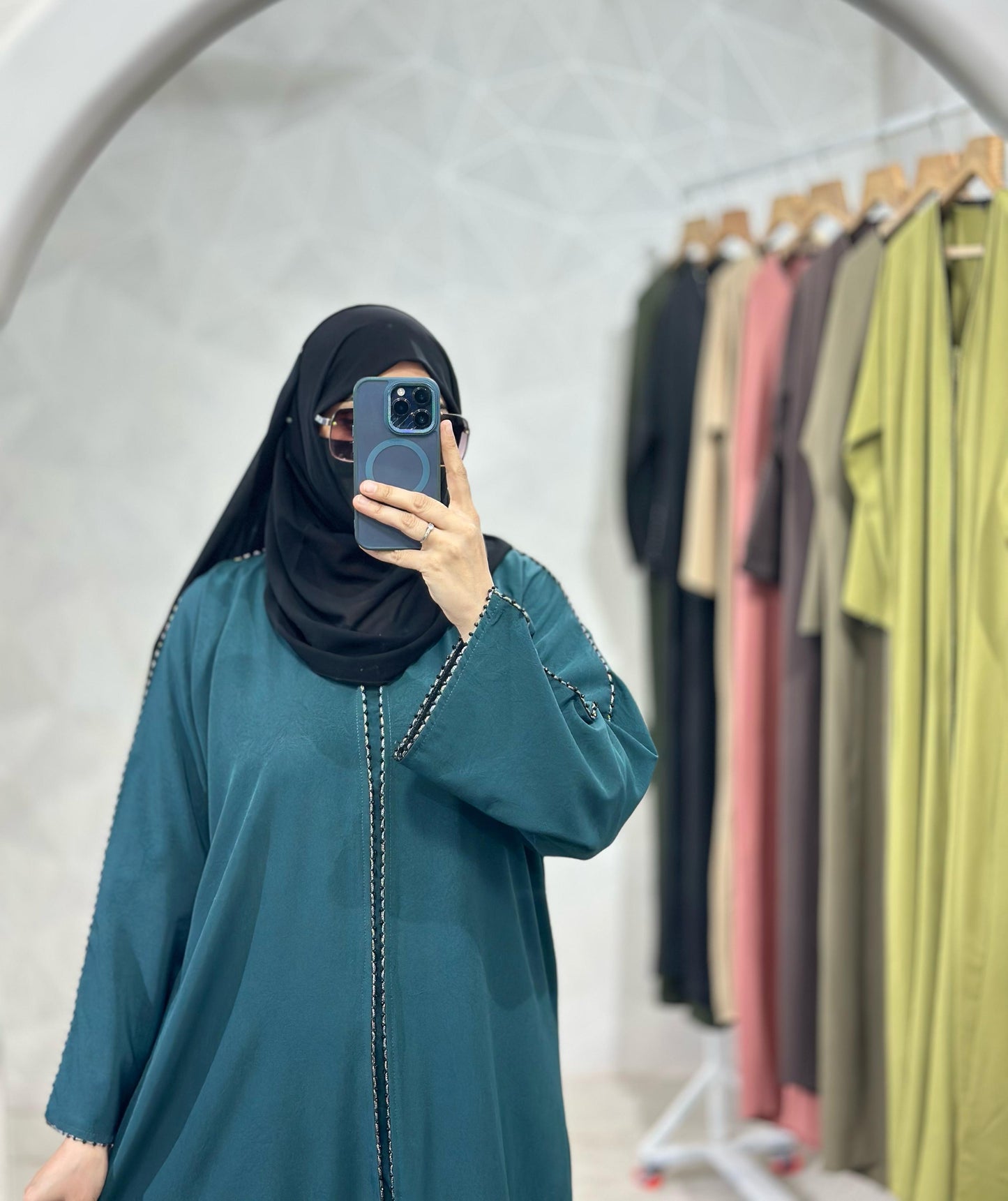 Elegant Dubai Lace - Front Open Abaya, Dubai Azra Fabric With Stall