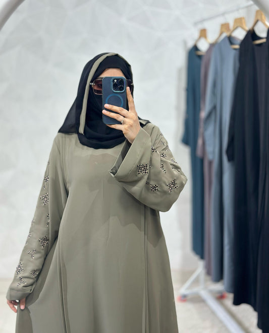 Simple Floral Embroidered Abaya - Parada Fabric & Dubai Style